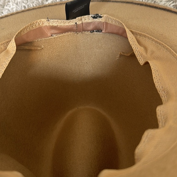 MARCUS ADLER New York Belted Fedora Hat